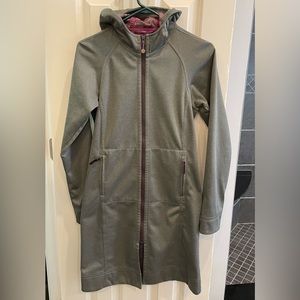 Worn Twice Lululemon Grey Apres Yoga Softshell Full Zip Jacket Coat. Size 4